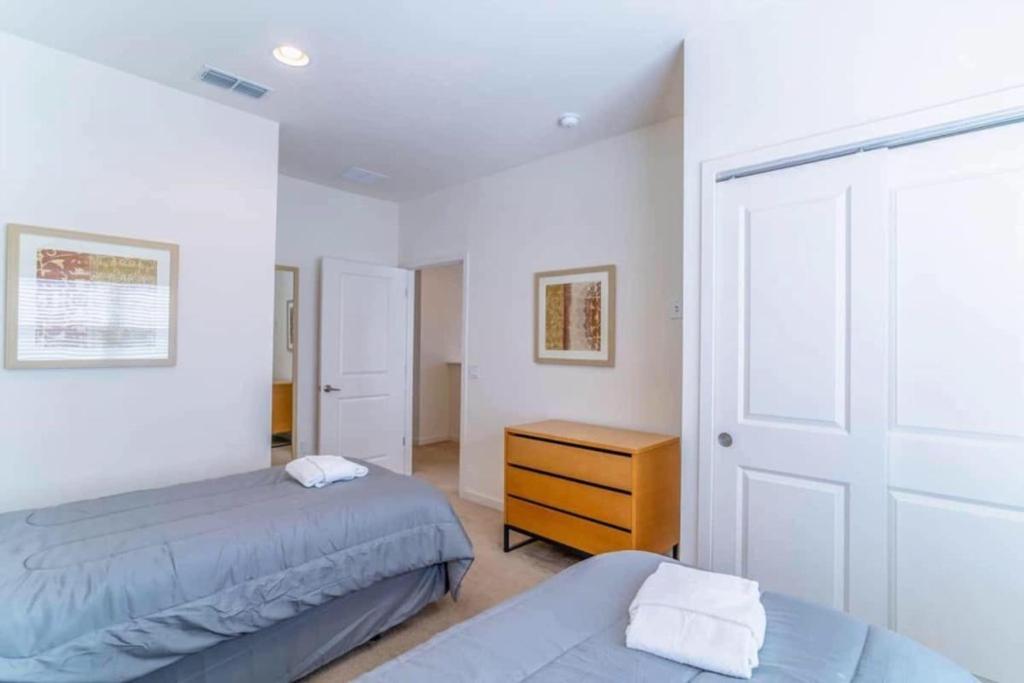 Private Spa Townhome At Regal Oaks Resort ออร์ลันโด ภายนอก รูปภาพ